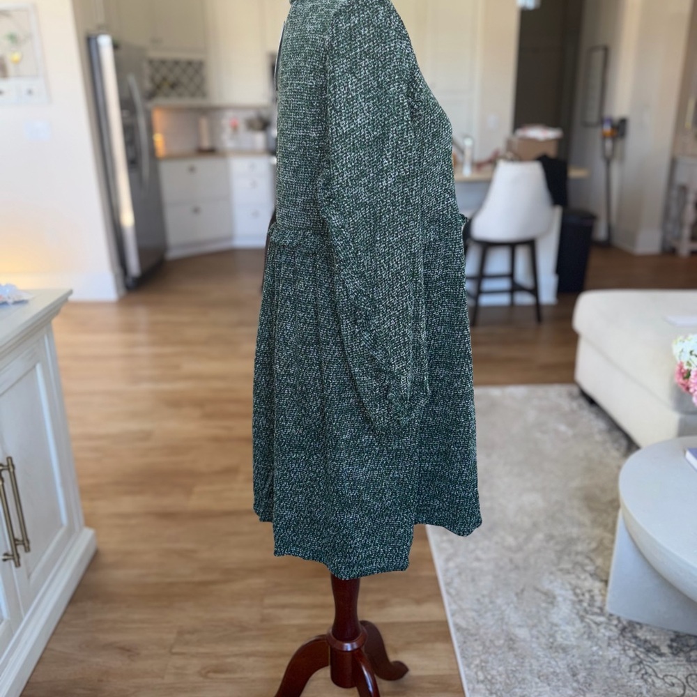 Ro & De Textured Green Long Sleeve Dress - Picture 3 of 6
